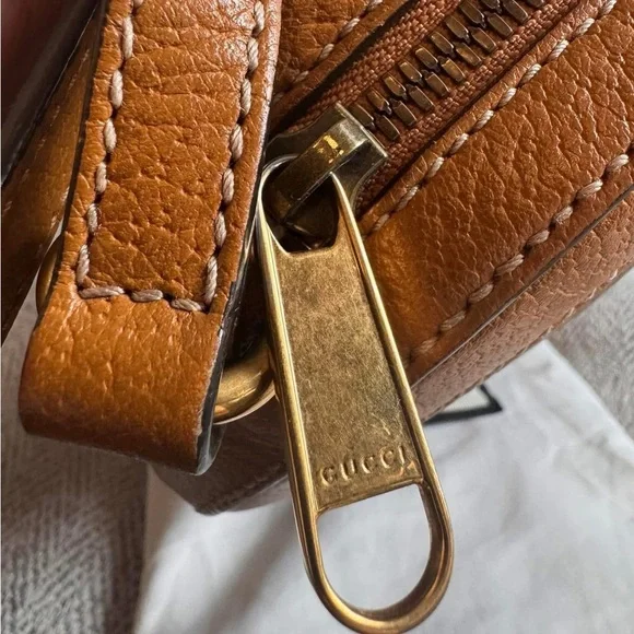 Gucci-Disney Collab /Mickey Mouse Crossbody Bag-Limited and harder to find ! - Picture 5 of 14